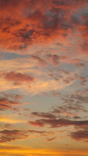 黄昏天空云彩图片